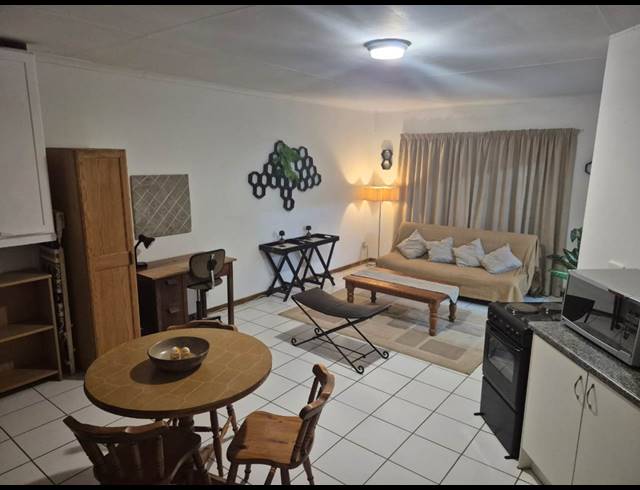 1 bed property to rent in BRIDLE PARK AH